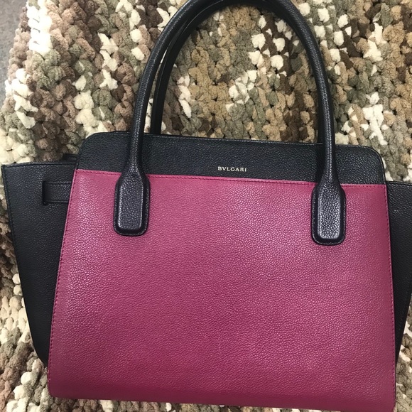 💕💕 💯 authentic Bvlgari Alba handbag - Picture 4 of 4